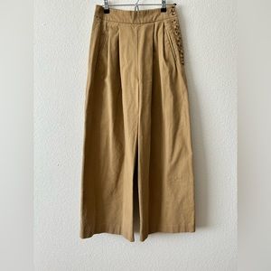 Zara high waisted trousers Pant Camel Coloured Size Xs Wide Leg Pleated Buttons